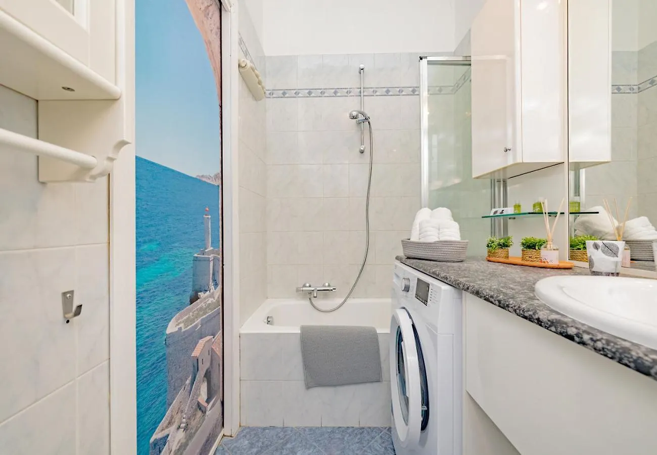 Apartment Turrohouse-Duomo 12 Minutes Away